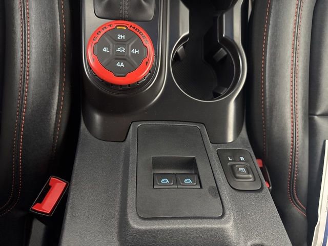 Used 2025 Ford Bronco Stroppe Edition AWD/4WD image 17