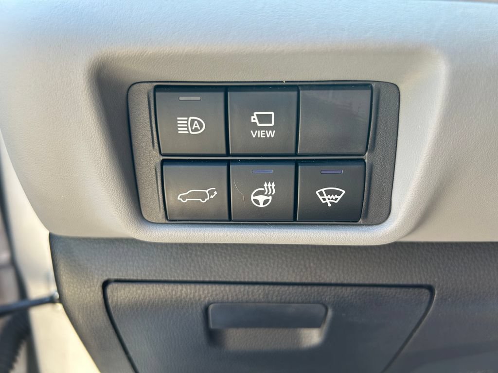 Certified 2021 Toyota Highlander Limited AWD/4WD image 29