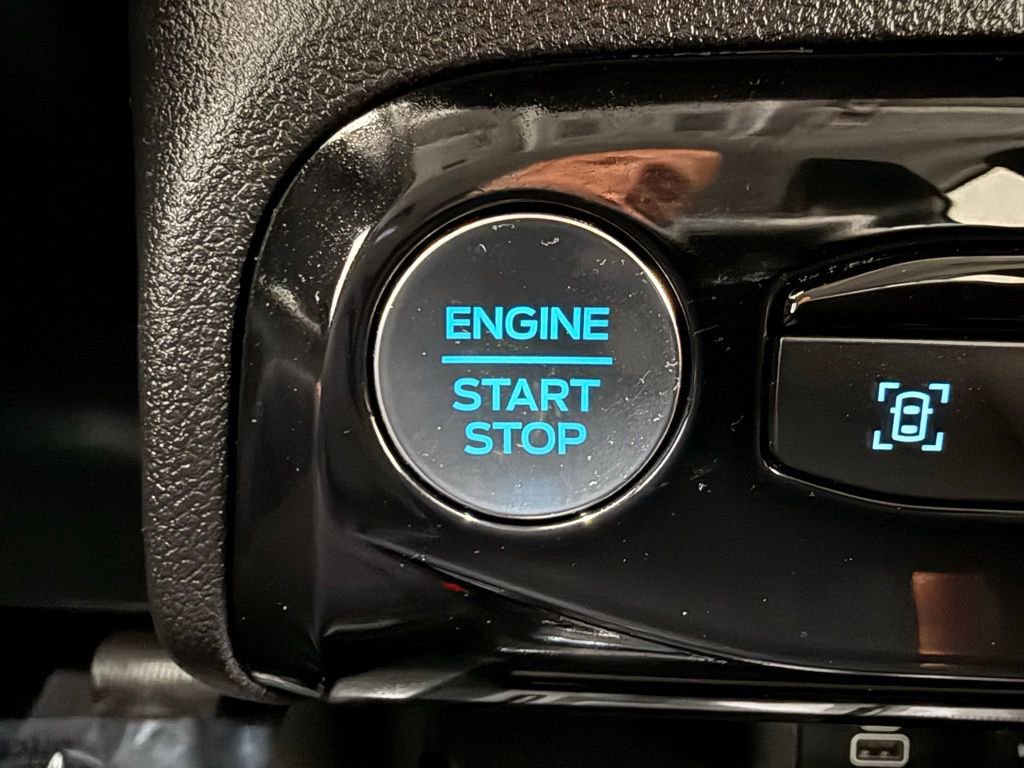 Used 2024 Ford Escape Platinum AWD/4WD image 44