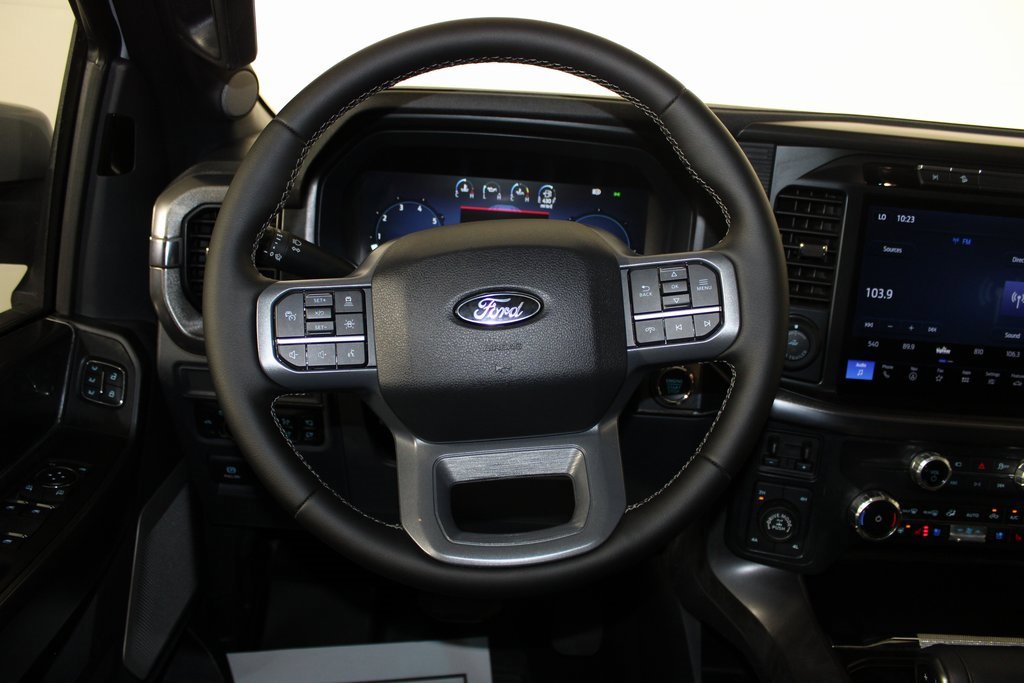 Used 2025 Ford F150 Lariat w/ Equipment Group 502A High image 16