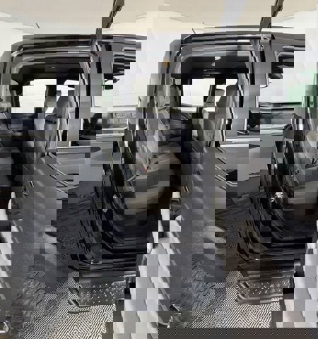 Used 2024 Chevrolet Colorado ZR2 w/ Technology Package AWD/4WD image 5