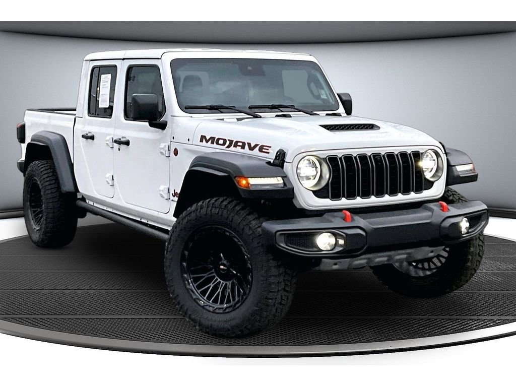Used 2025 Jeep Gladiator Mojave w/ Safety Group image 12