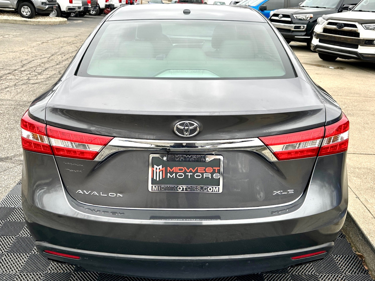 Used 2014 Toyota Avalon Limited image 10