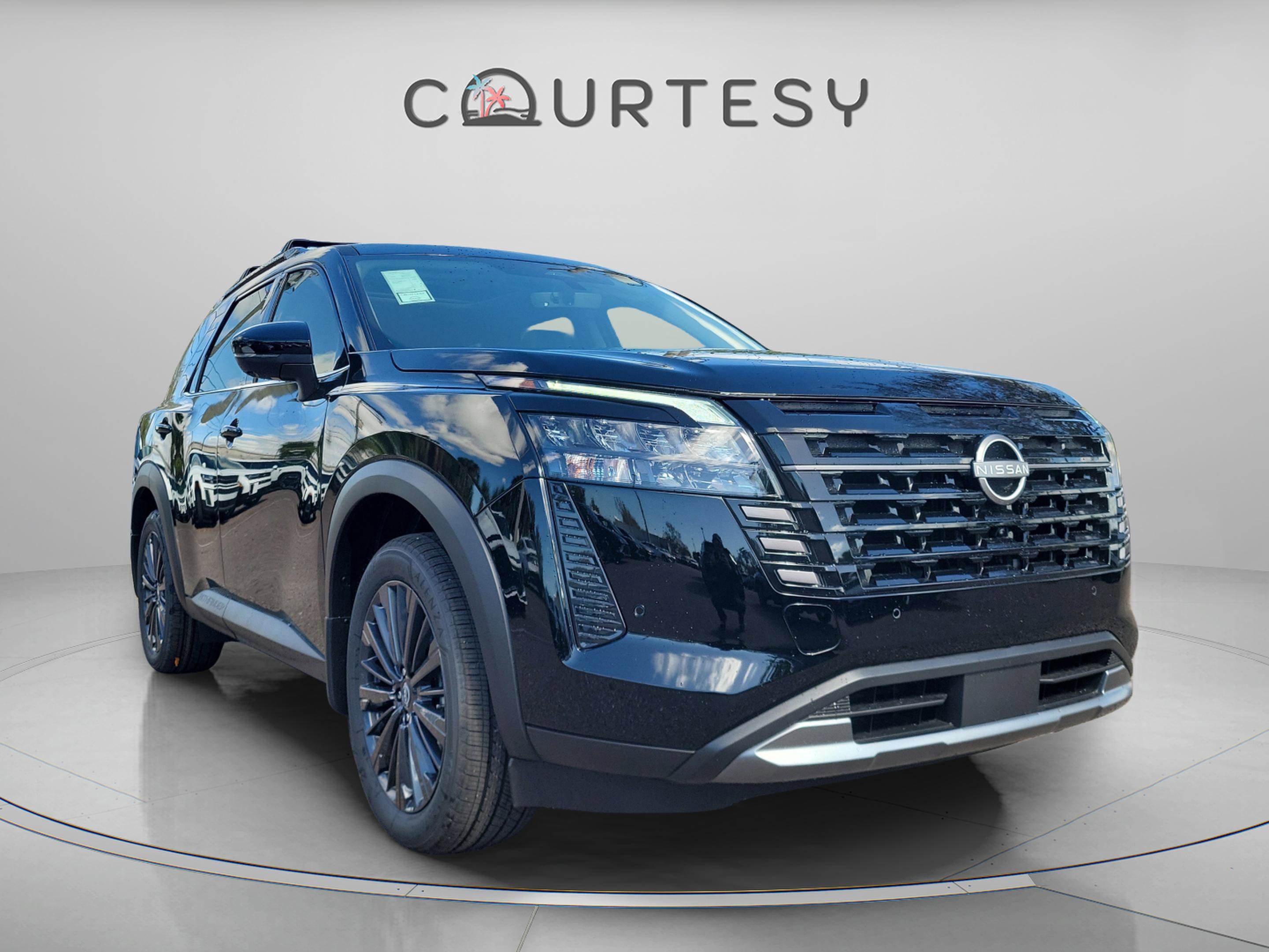 New 2026 Nissan Pathfinder SL image 6