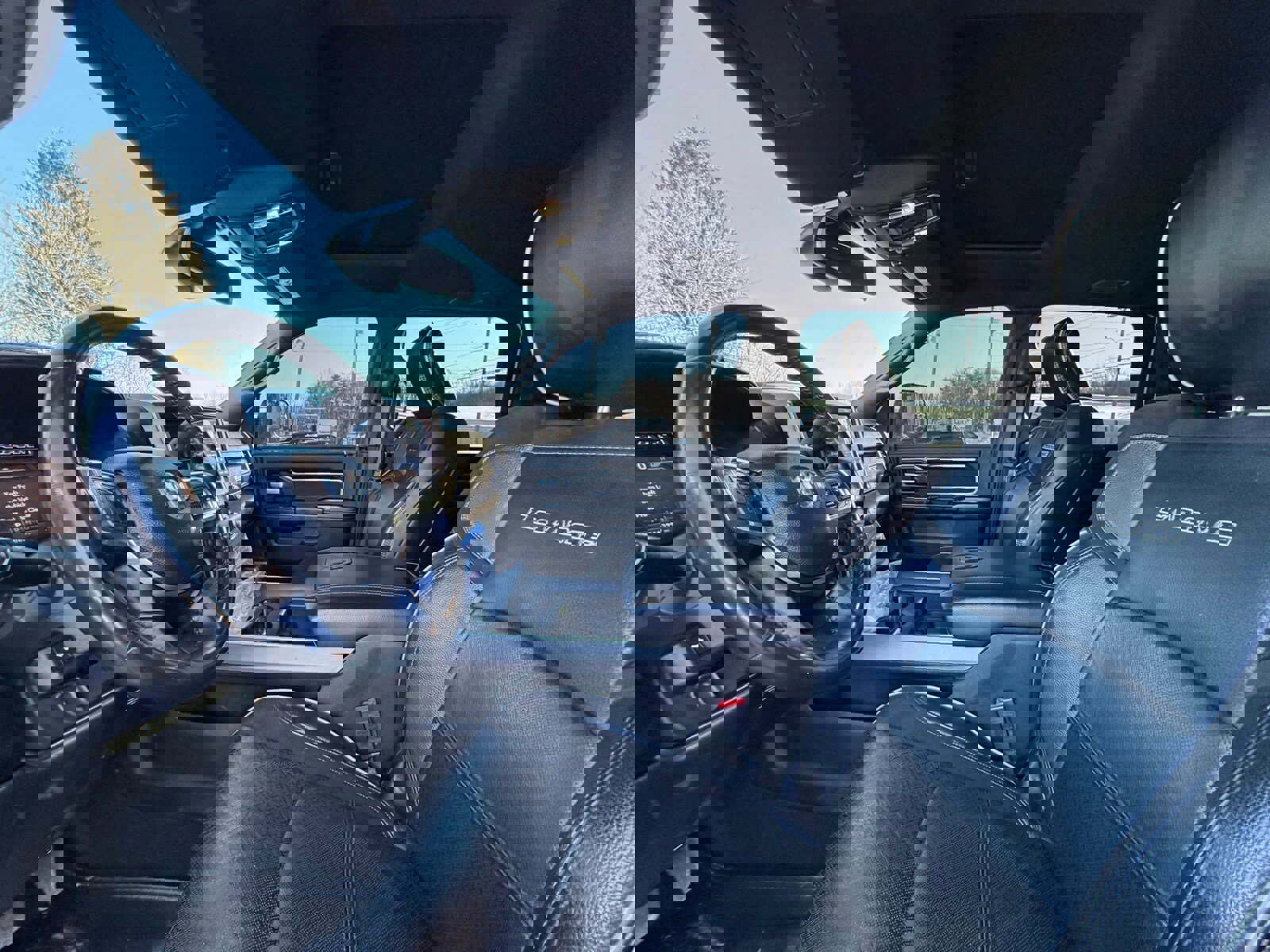 Used 2021 RAM 2500 Laramie w/ Night Edition image 11