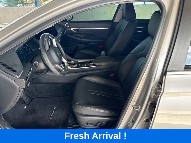 Used 2023 Hyundai Sonata Limited FWD image 2