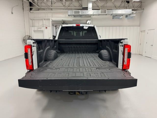 Used 2023 Ford F350 Lariat AWD/4WD image 25