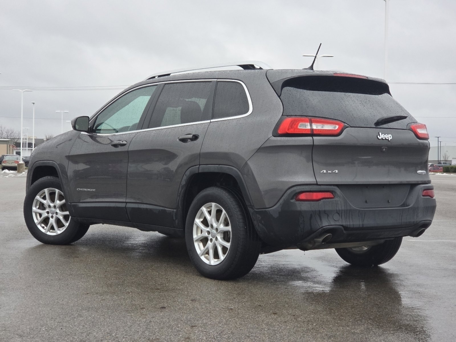 Used 2014 Jeep Cherokee Latitude w/ Comfort/Convenience Group image 15