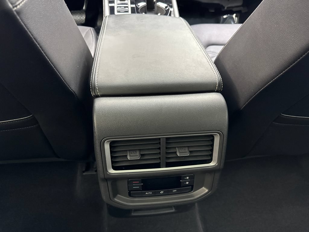 Used 2024 Volkswagen Atlas SE w/ Panoramic Sunroof Package FWD image 71
