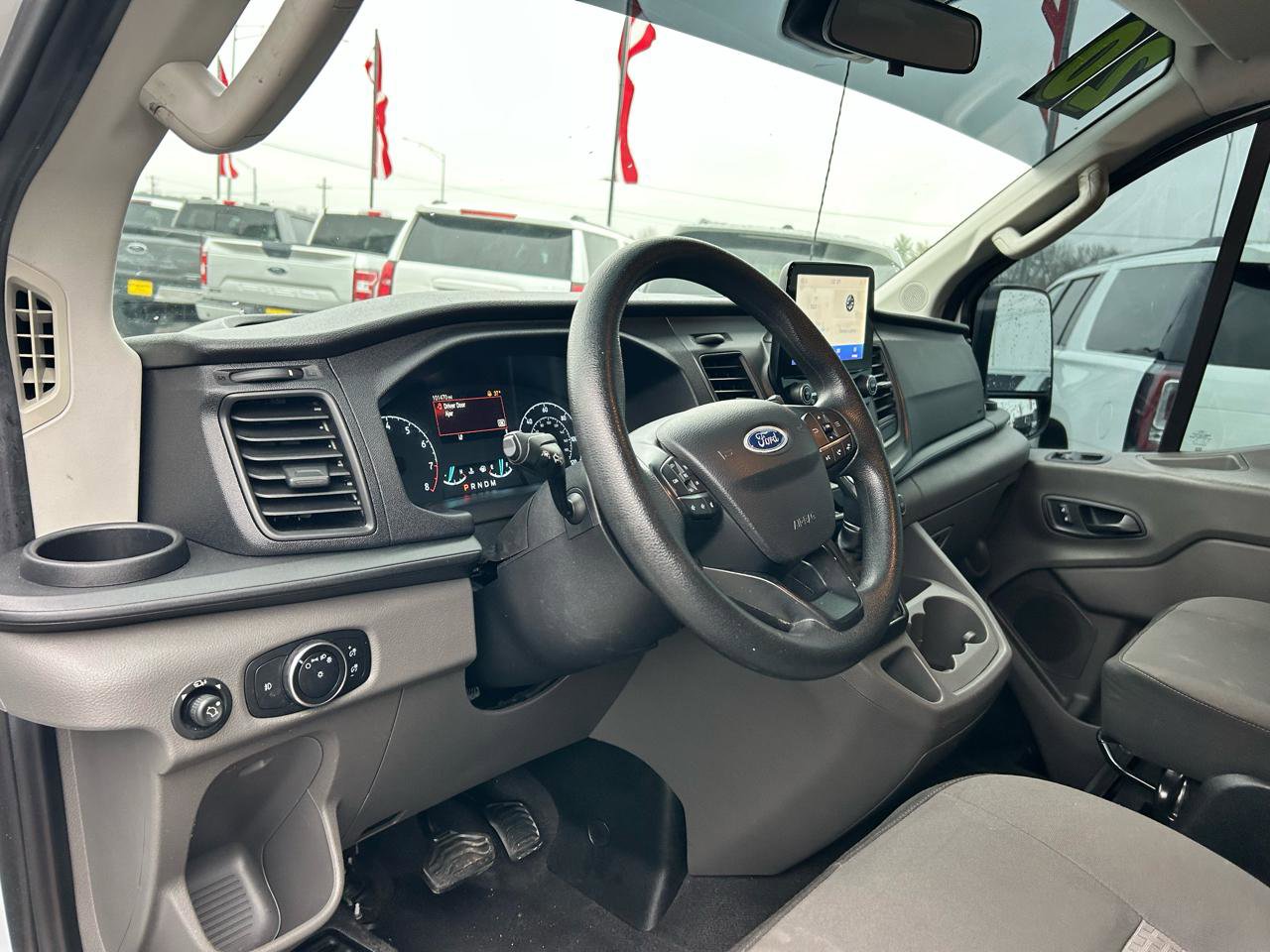 Used 2020 Ford Transit 350 XLT RWD image 6