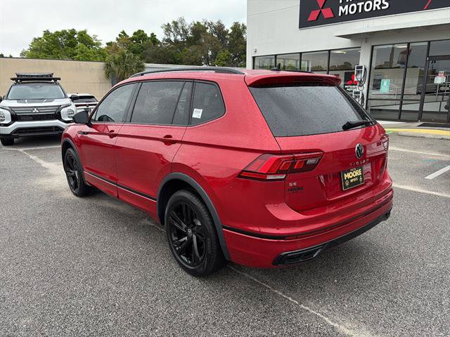 Certified 2024 Volkswagen Tiguan SE R-Line AWD/4WD image 6