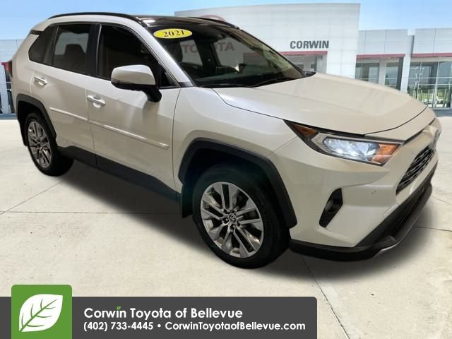 Used 2021 Toyota RAV4 Limited image 13