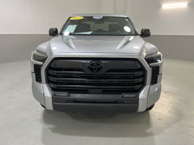 Used 2023 Toyota Tundra SR5 w/ SR5 Convenience Package AWD/4WD image 2
