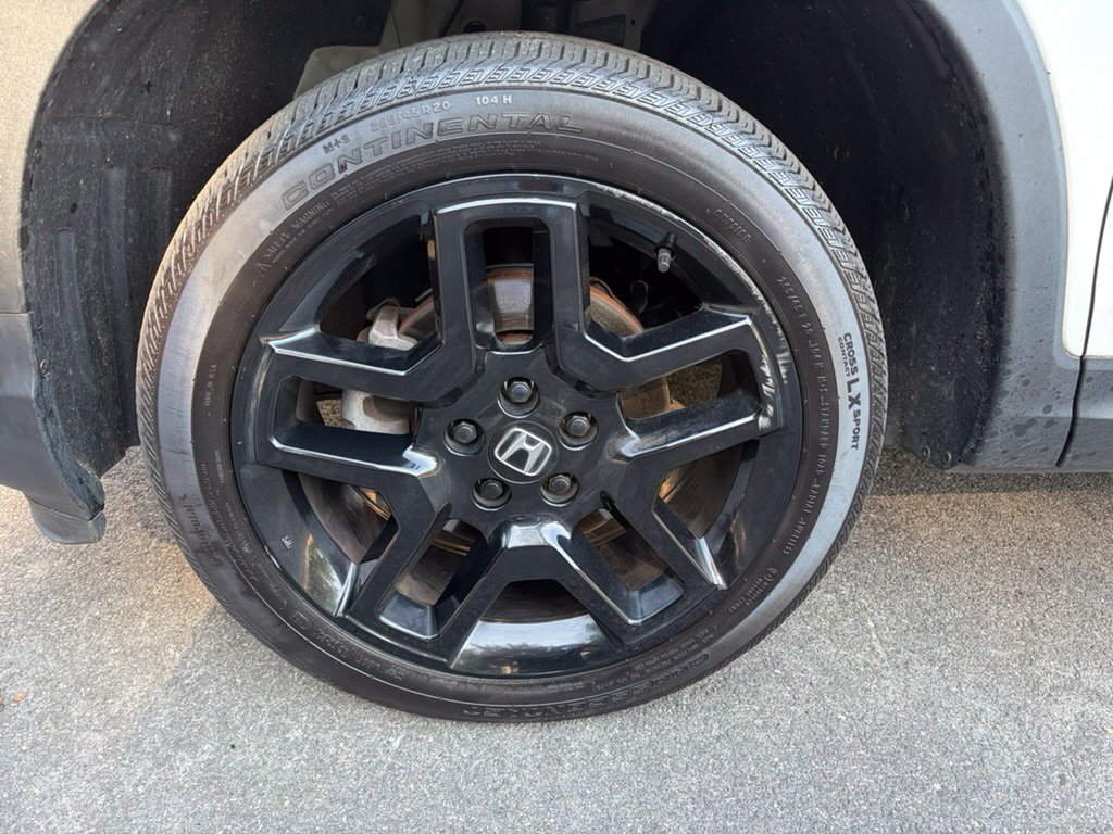 Used 2024 Honda Passport Black Edition image 13