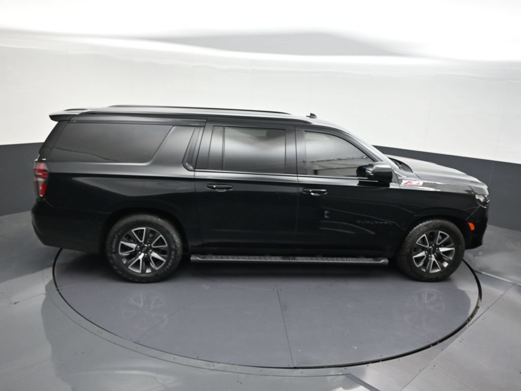 Used 2024 Chevrolet Suburban Z71 w/ Z71 Off-Road Package AWD/4WD image 21