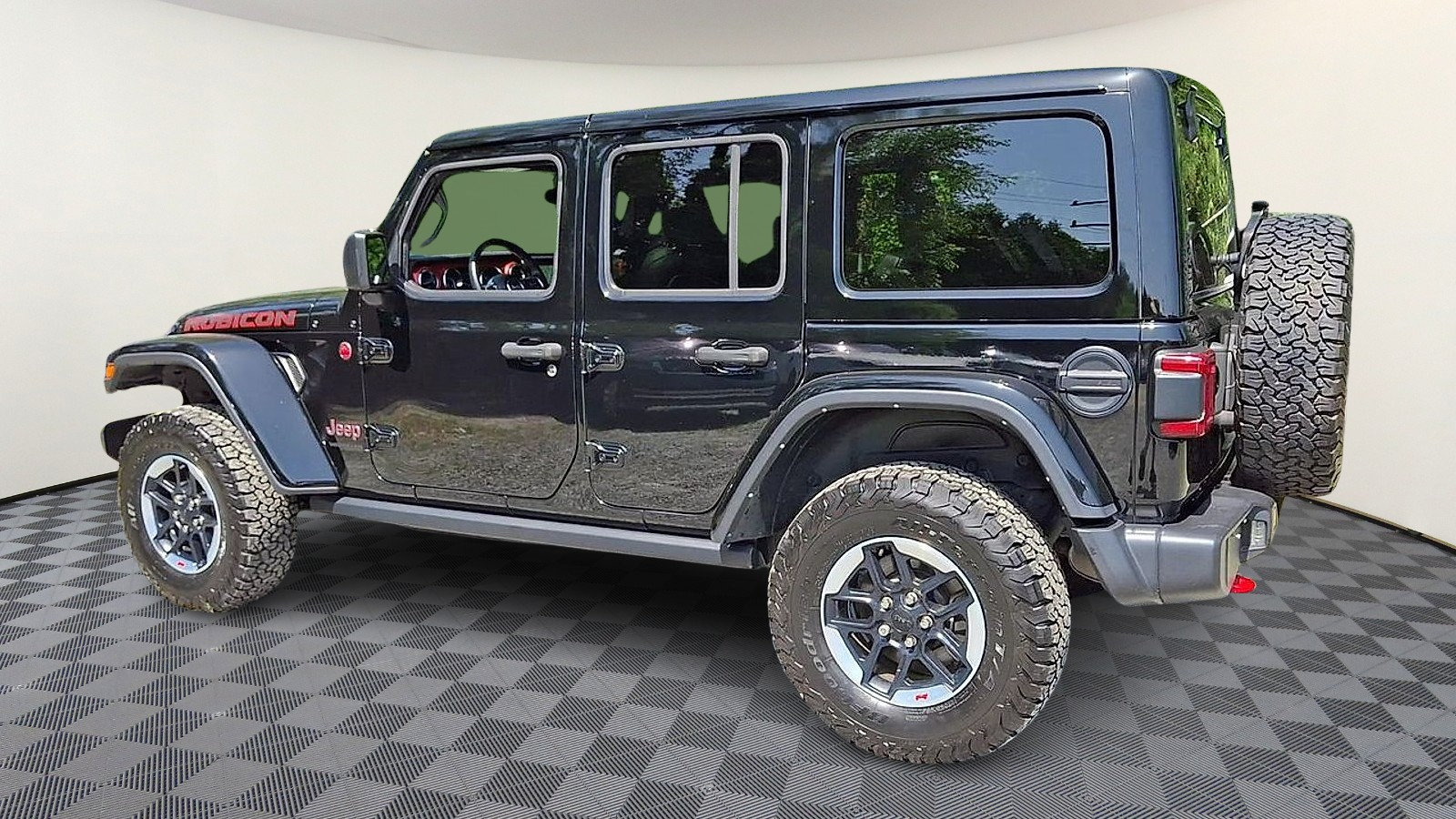 Used 2022 Jeep Wrangler Unlimited Rubicon w/ LED Lighting Group AWD/4WD image 6
