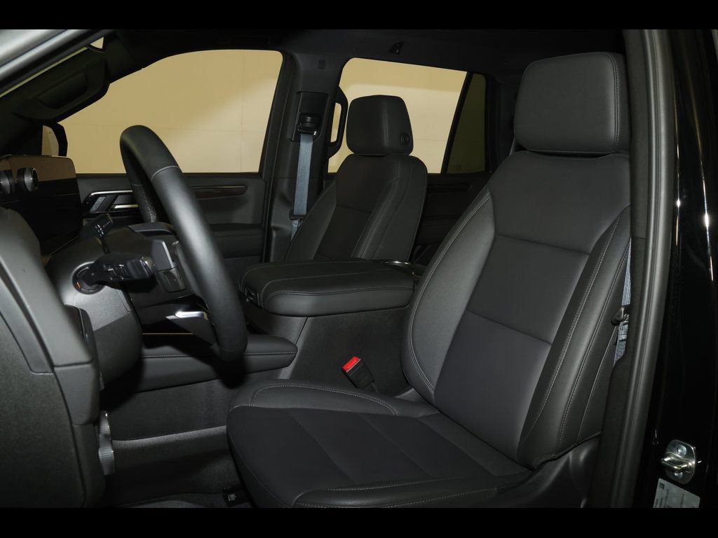 Used 2026 Chevrolet Tahoe LT w/ Comfort Package AWD/4WD image 27