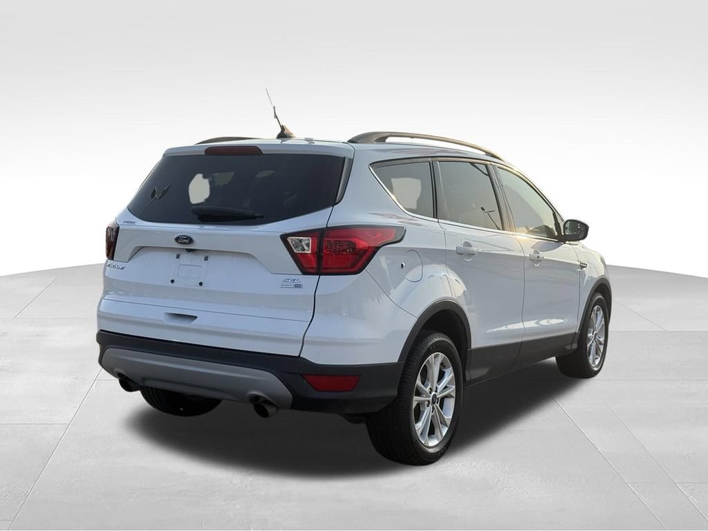 Used 2019 Ford Escape SEL AWD/4WD image 25