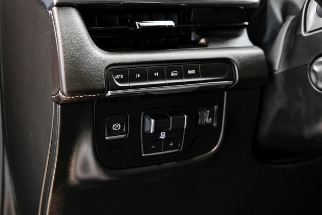 Used 2024 Cadillac Escalade Sport w/ LPO, ONYX Package AWD/4WD image 35