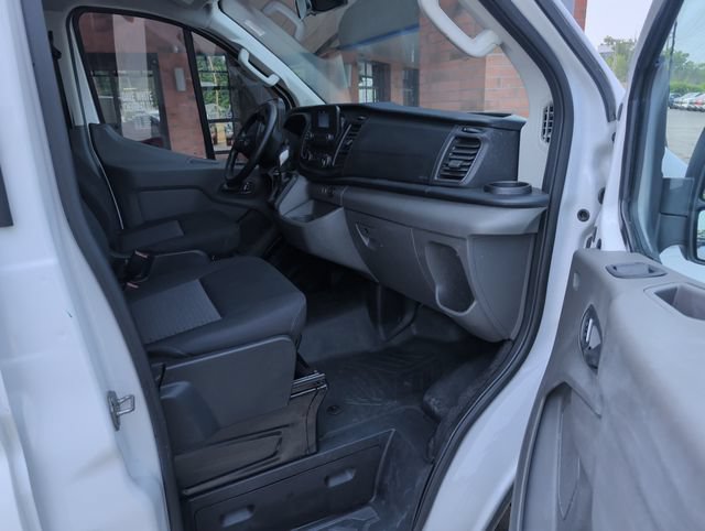 Used 2025 Ford Transit 250 Low Roof w/ Exterior Upgrade Package RWD image 28