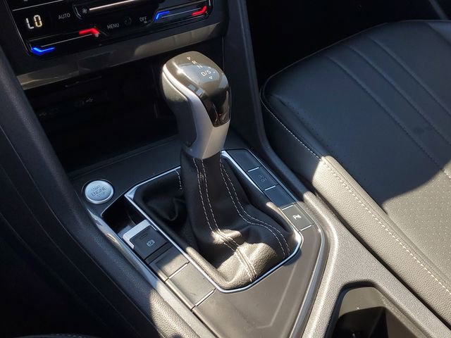 Certified 2024 Volkswagen Tiguan SE R-Line image 22