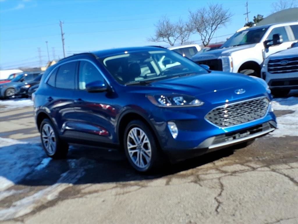 Used 2022 Ford Escape SEL image 7