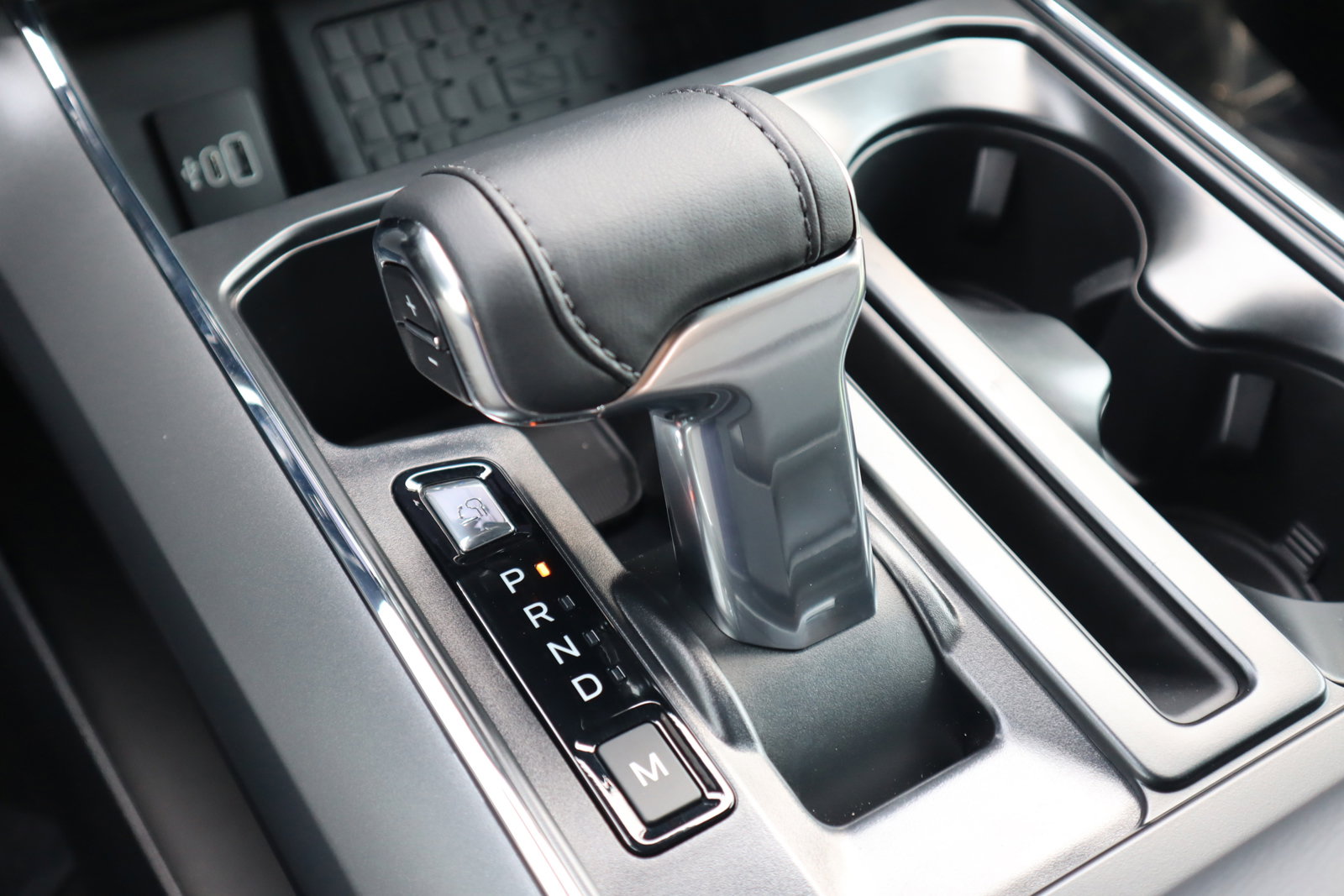 New 2025 Ford F150 Lariat w/ Equipment Group 502A High image 32