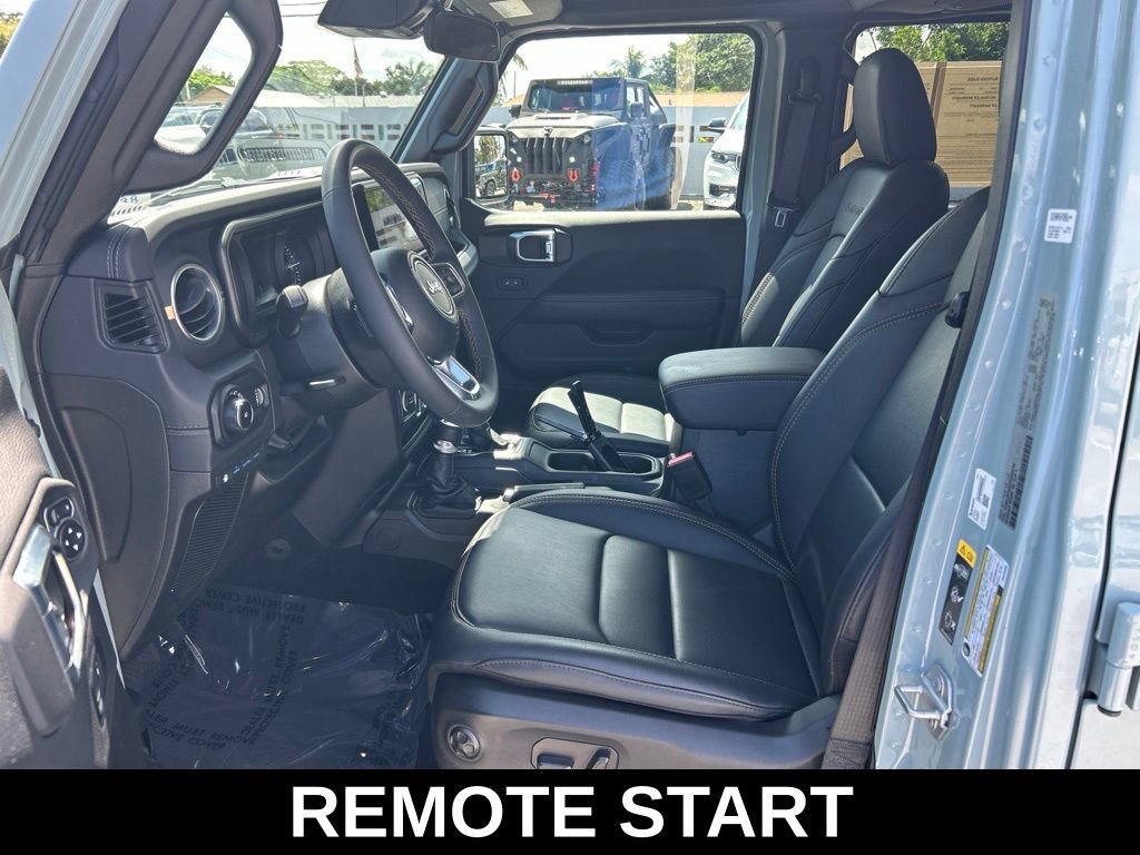 Used 2024 Jeep Wrangler Unlimited Sahara w/ Safety Group AWD/4WD image 10