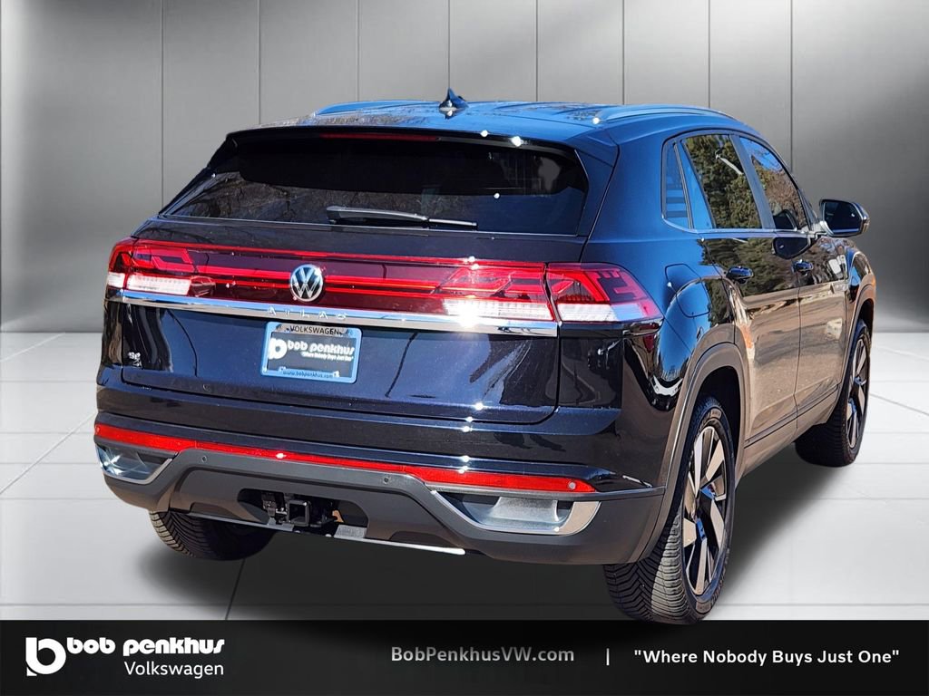 Used 2024 Volkswagen Atlas Cross Sport SE image 24