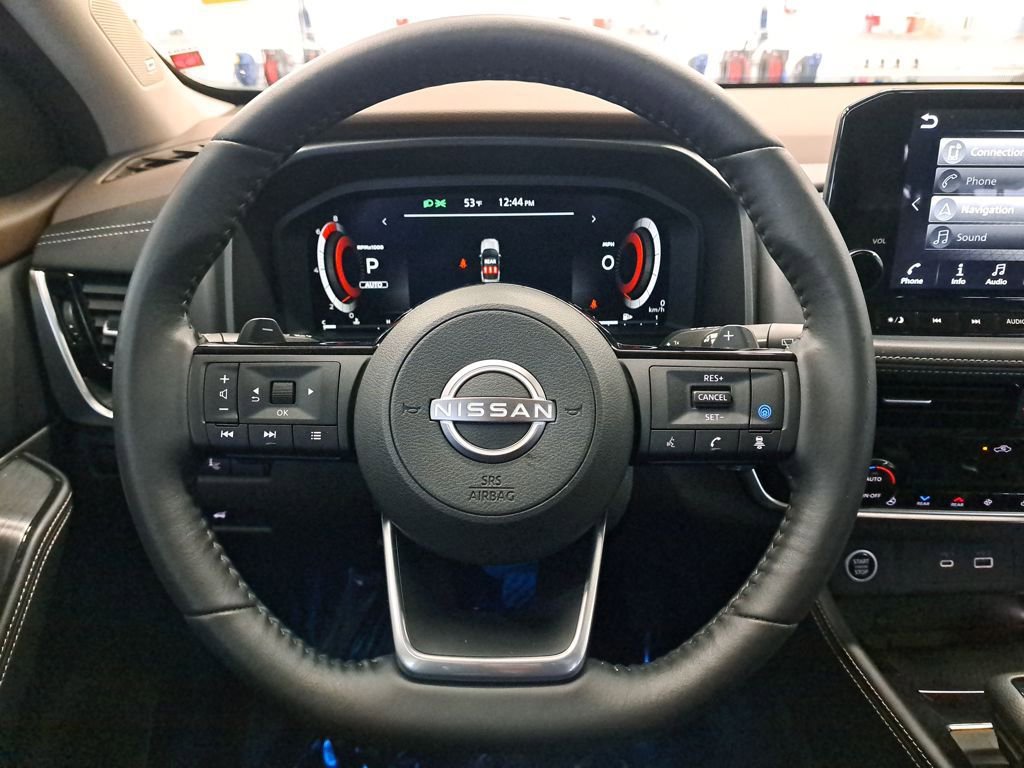 Used 2023 Nissan Rogue Platinum w/ Platinum Premium Package image 19