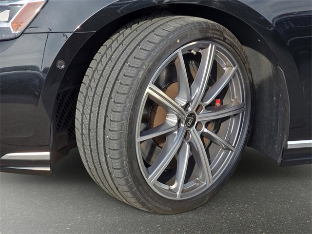 Used 2023 Audi S8 w/ S8 Comfort Plus Package image 36