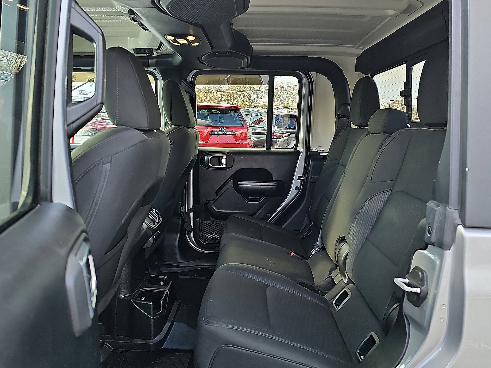 Used 2020 Jeep Gladiator Sport w/ Quick Order Package 24S image 10