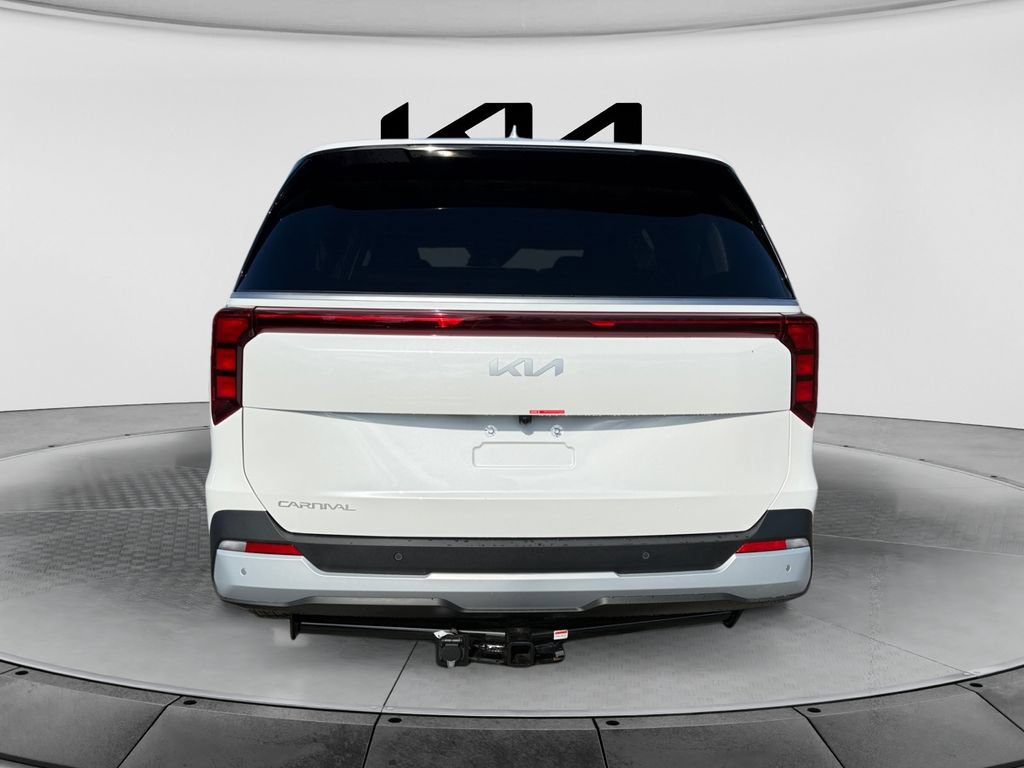New 2026 Kia Carnival LX FWD image 4