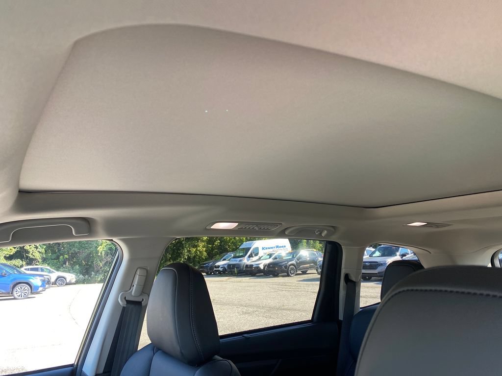 New 2026 Subaru Ascent Limited AWD/4WD image 11