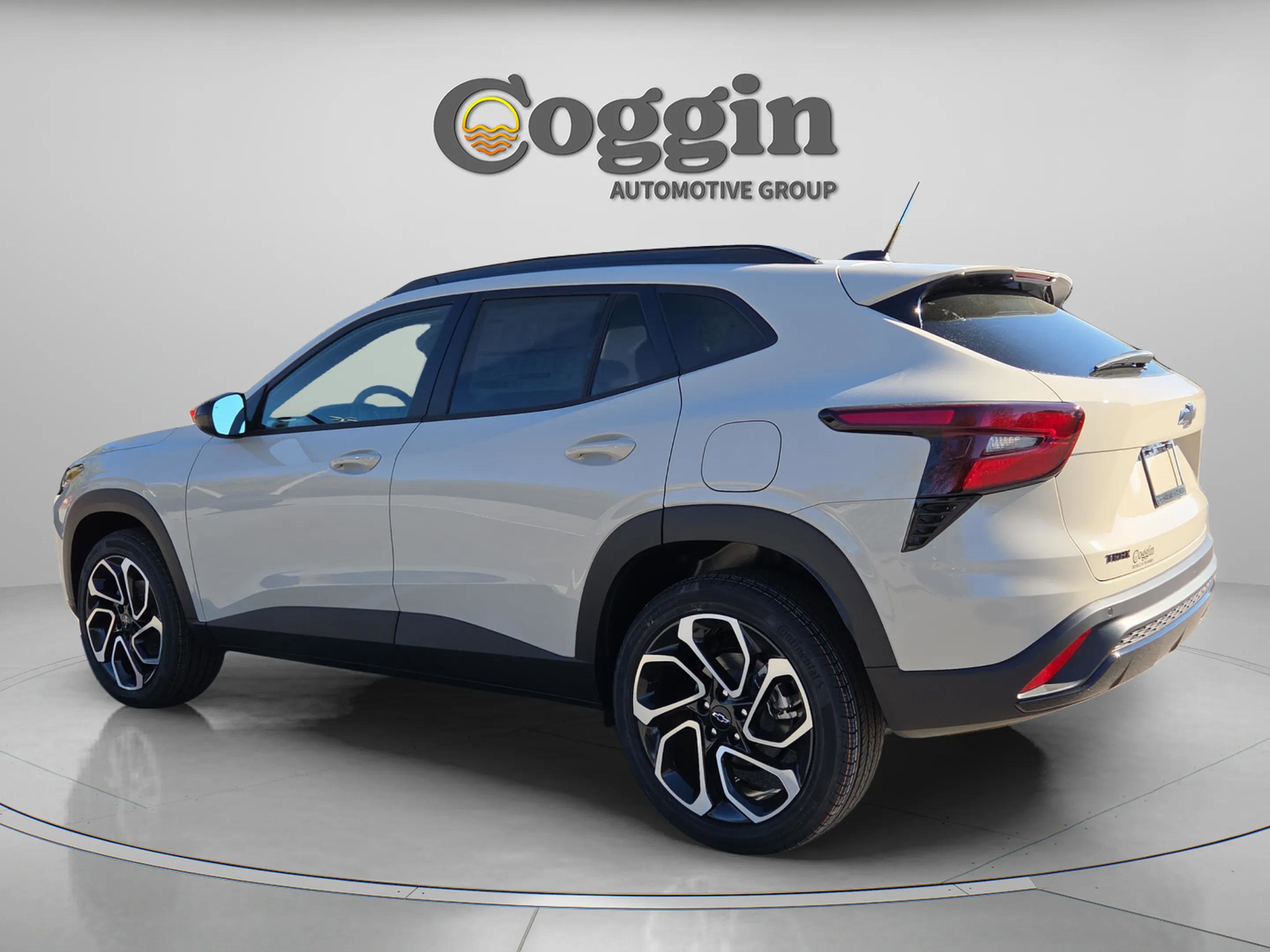 New 2026 Chevrolet Trax RS w/ Driver Confidence Package image 4