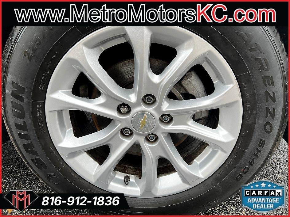 Used 2021 Chevrolet Equinox LT image 16