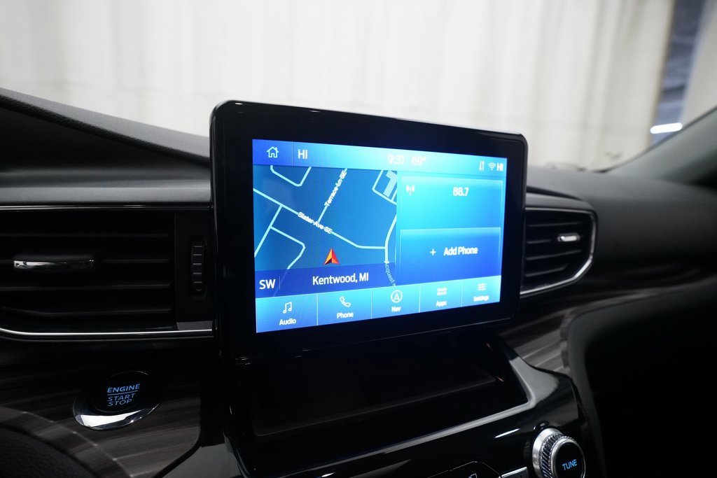 Used 2023 Ford Explorer Limited w/ Equipment Group 301A image 6