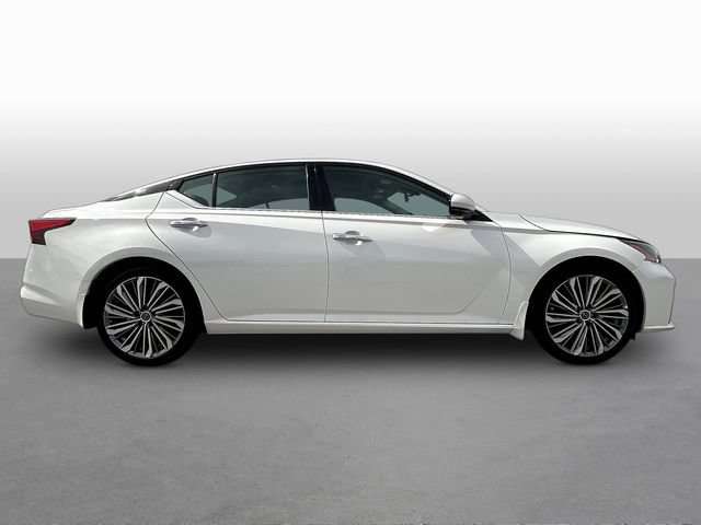 Certified 2025 Nissan Altima 2.5 SL FWD image 8