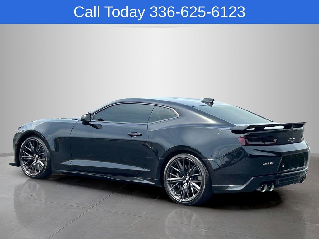 Used 2018 Chevrolet Camaro ZL1 RWD image 3