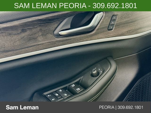 New 2025 Jeep Grand Cherokee Limited image 18