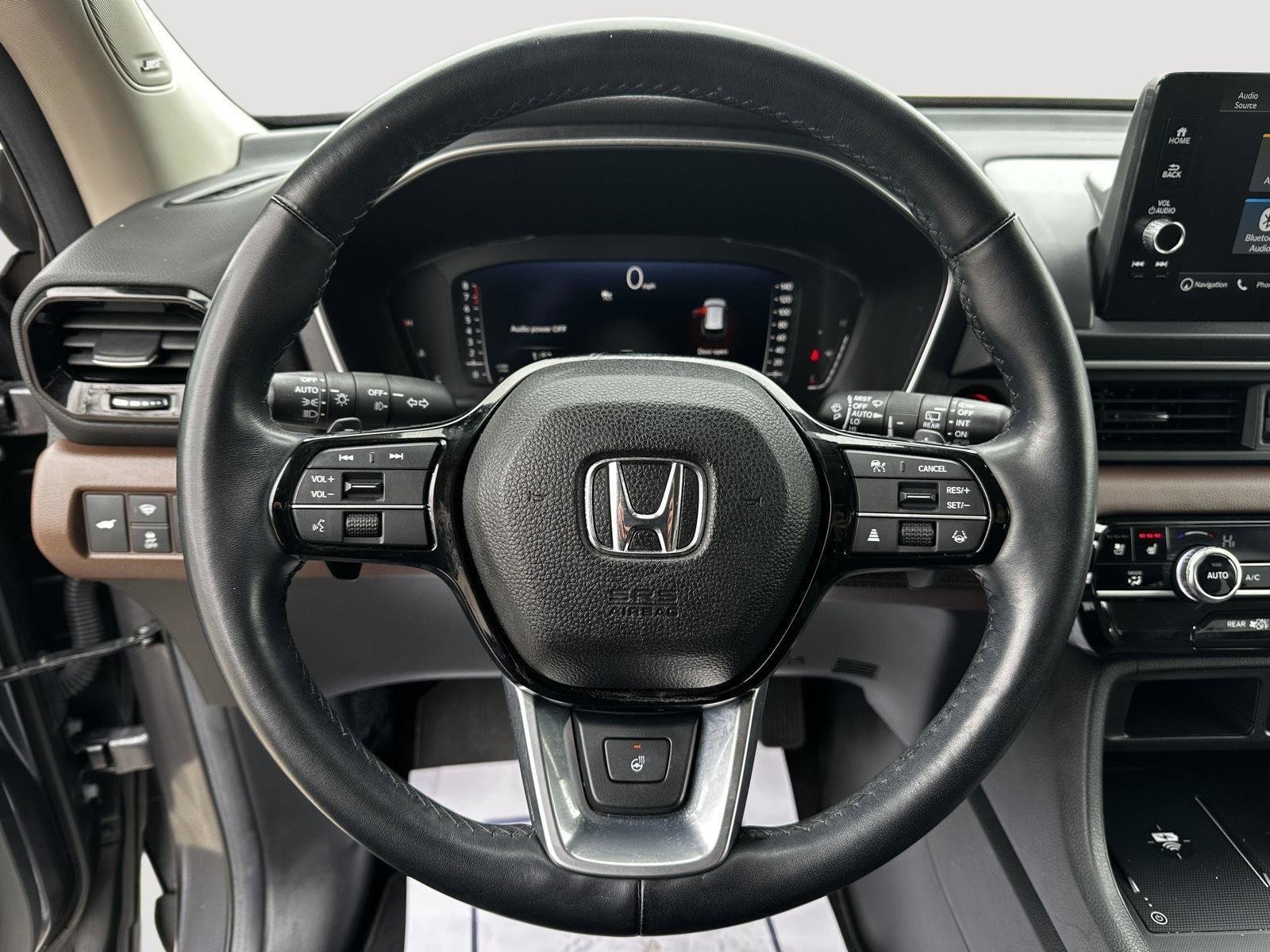 Certified 2024 Honda Pilot Elite image 10