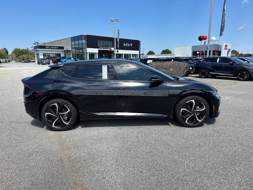 New 2024 Kia EV6 GT-Line w/ GT-Line White Seat Package AWD/4WD image 2
