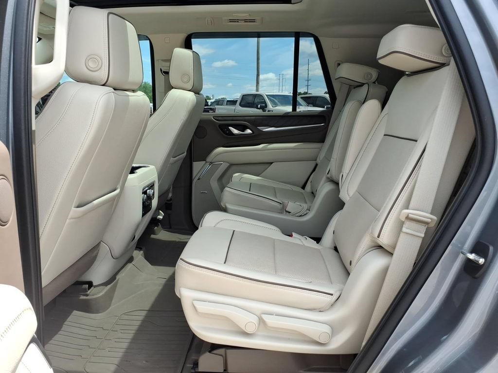 Used 2022 GMC Yukon Denali AWD/4WD image 19