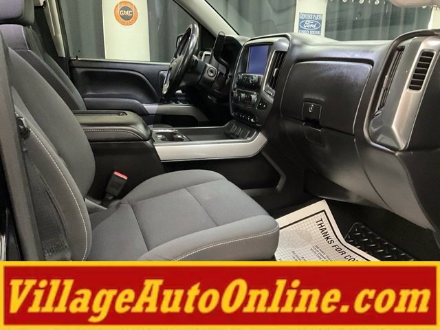 Used 2018 Chevrolet Silverado 1500 LT w/ All Star Edition AWD/4WD image 35