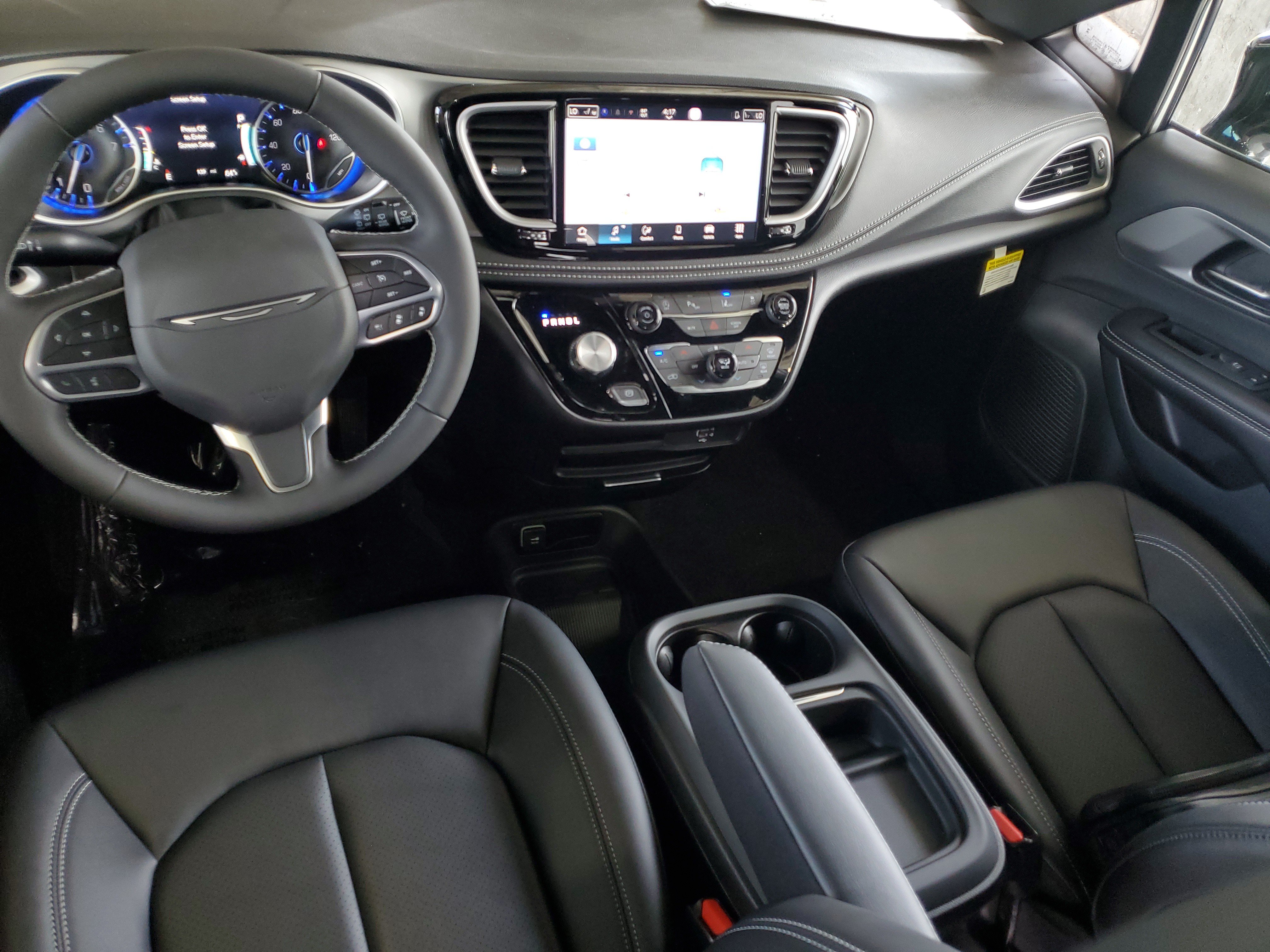 New 2027 Chrysler Pacifica Select FWD image 12