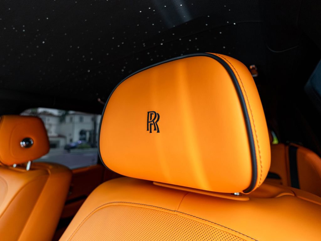 Used 2025 Rolls-Royce Cullinan AWD/4WD image 10