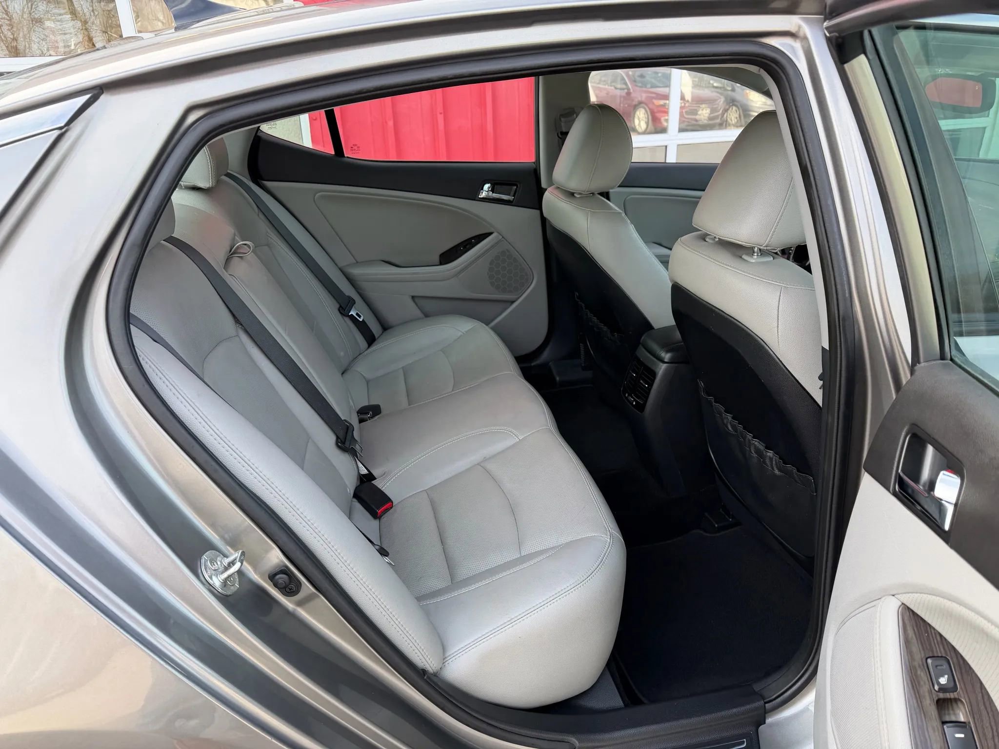 Used 2013 Kia Optima EX w/ Premium Pkg image 16