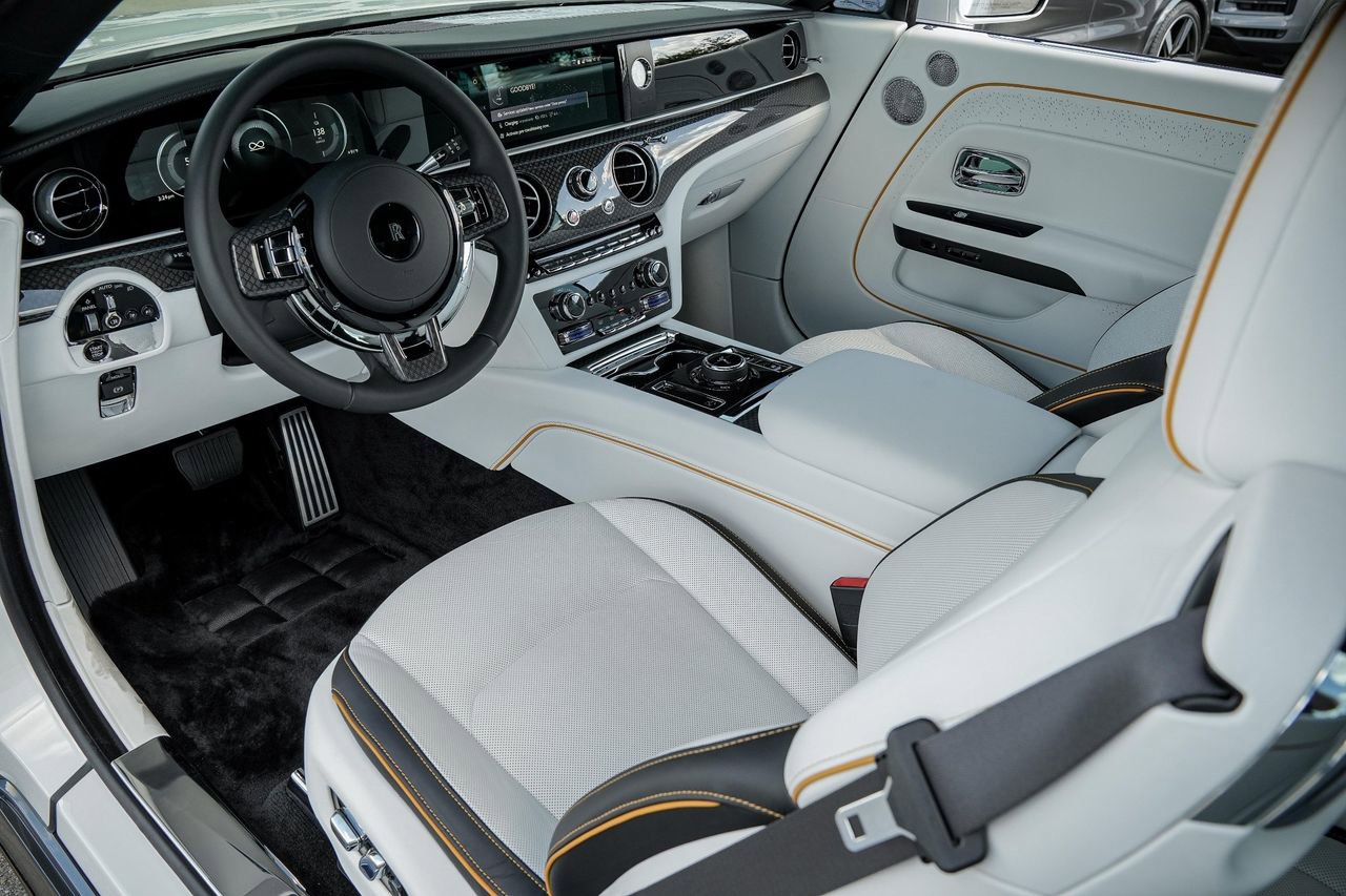 New 2025 Rolls-Royce Spectre Black Badge AWD/4WD image 21