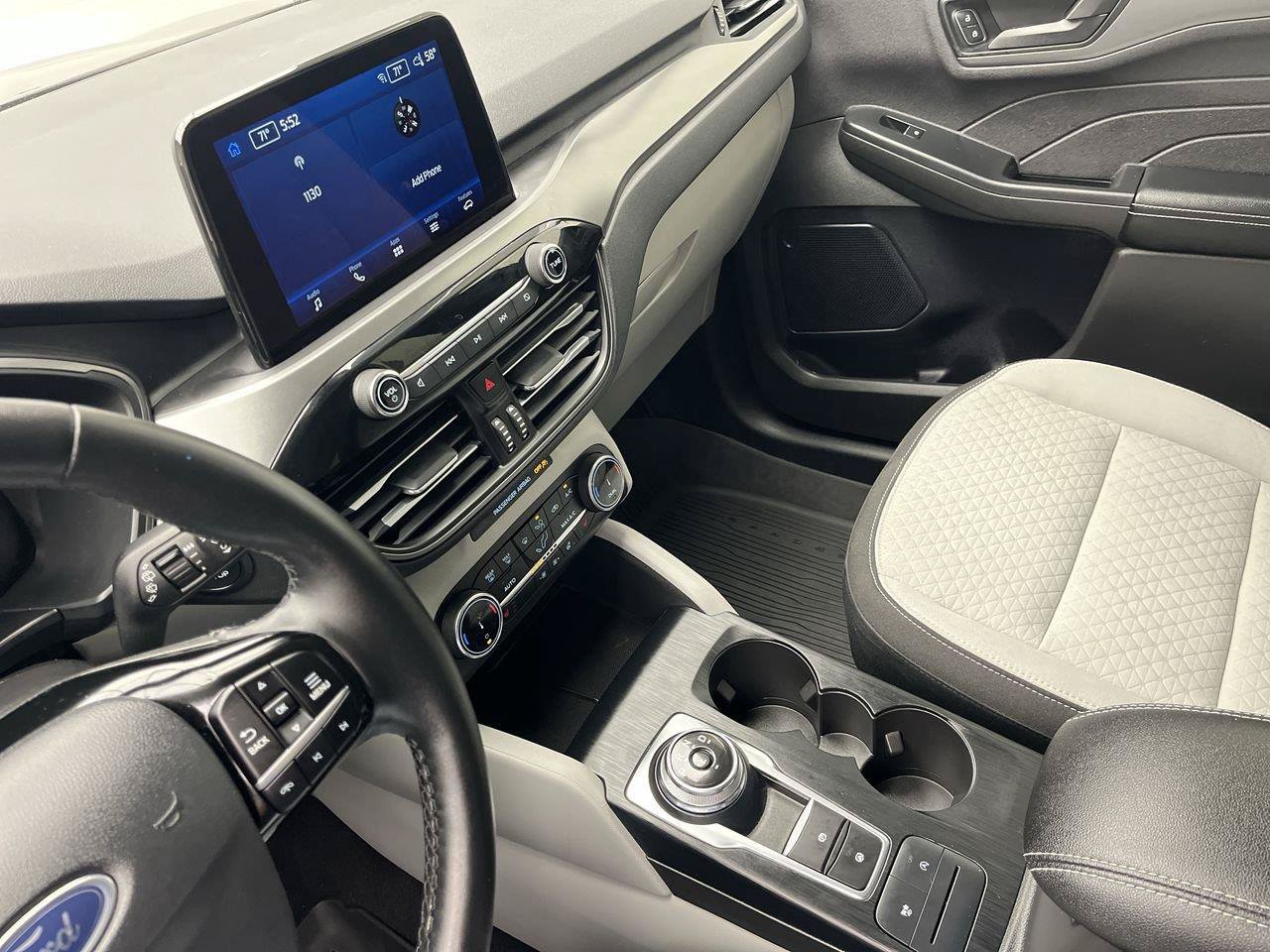 Certified 2024 Ford Escape Active AWD/4WD image 17