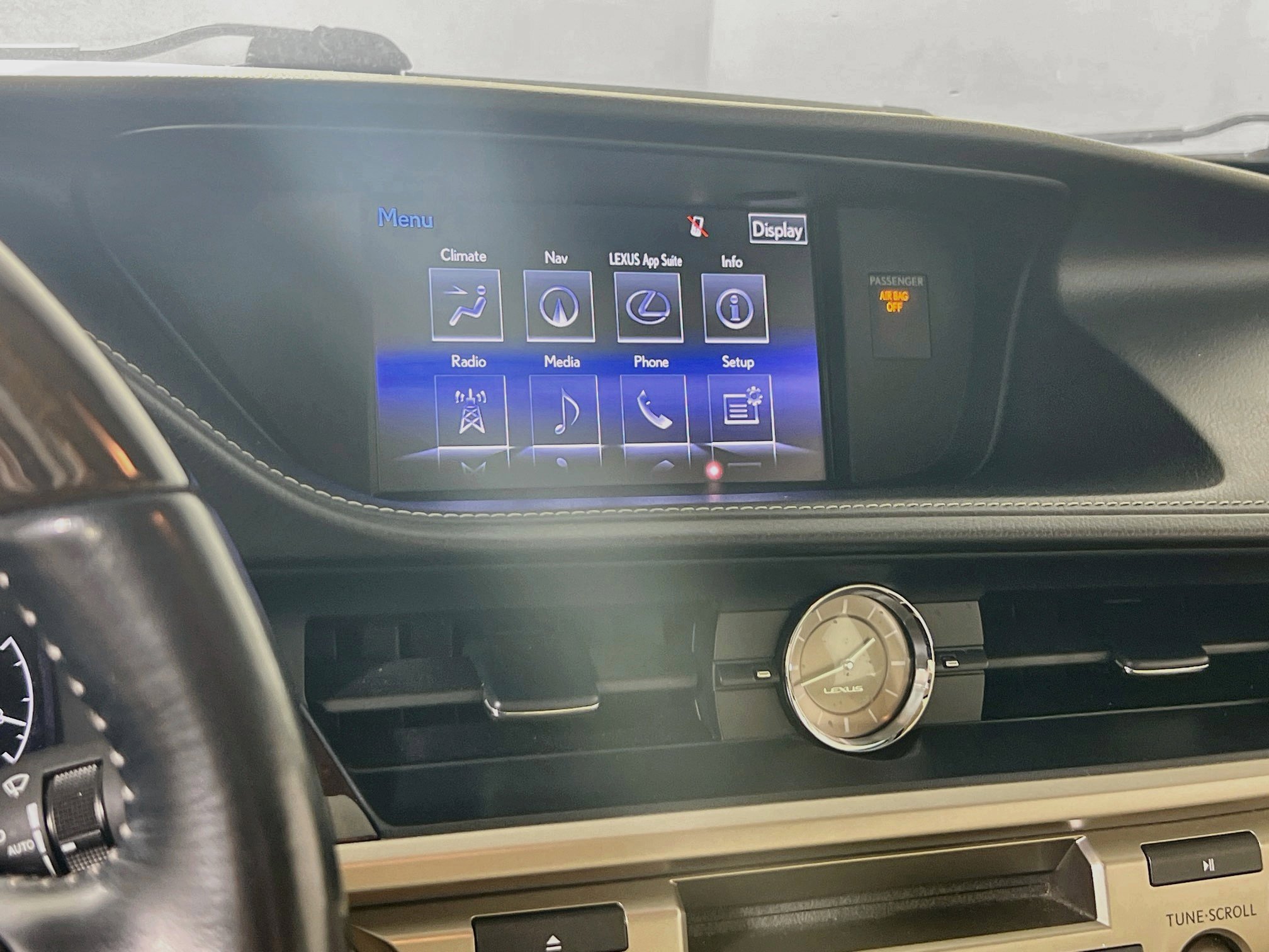 Used 2015 Lexus ES 350 w/ Luxury Package FWD image 15